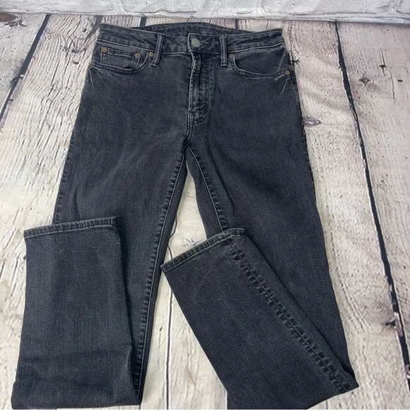 American Eagle Outfitters Other - American eagle slim straight jeans